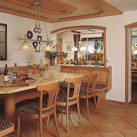 Gasthof Restaurant Buergerstueble Sankt Peter Buitenkant foto