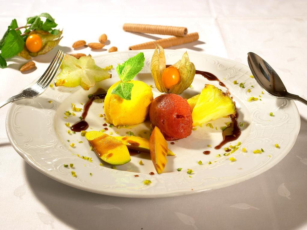 Gasthof Restaurant Buergerstueble Sankt Peter Buitenkant foto
