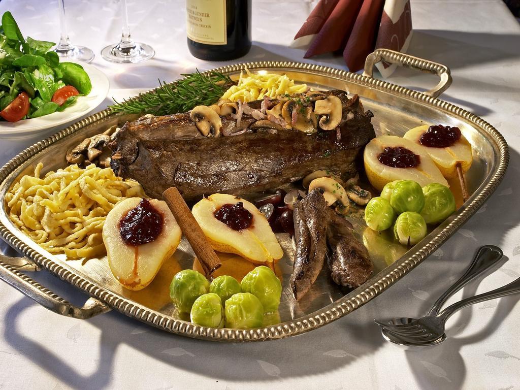 Gasthof Restaurant Buergerstueble Sankt Peter Buitenkant foto