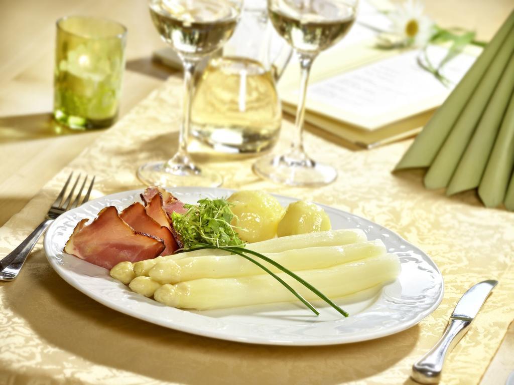 Gasthof Restaurant Buergerstueble Sankt Peter Buitenkant foto